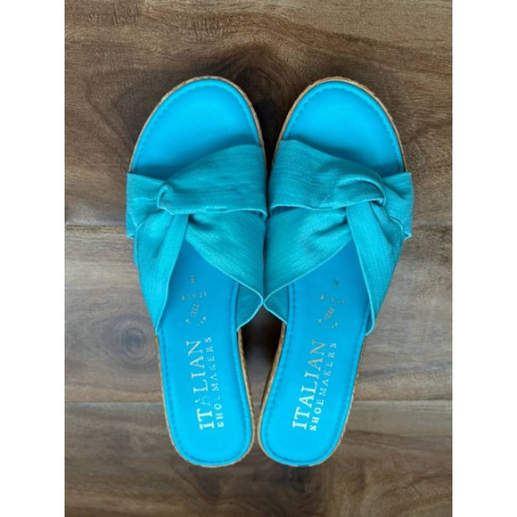 Italian Shoemakers Shoes - Italian shoemakers Italian Shoemaker Wedge Sandals- Size 6